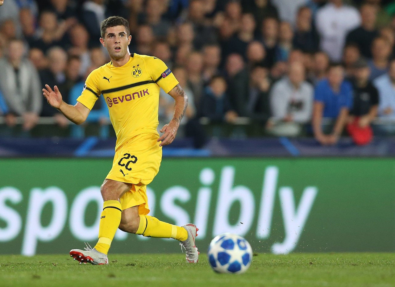 伊万作为经 伊万作为经