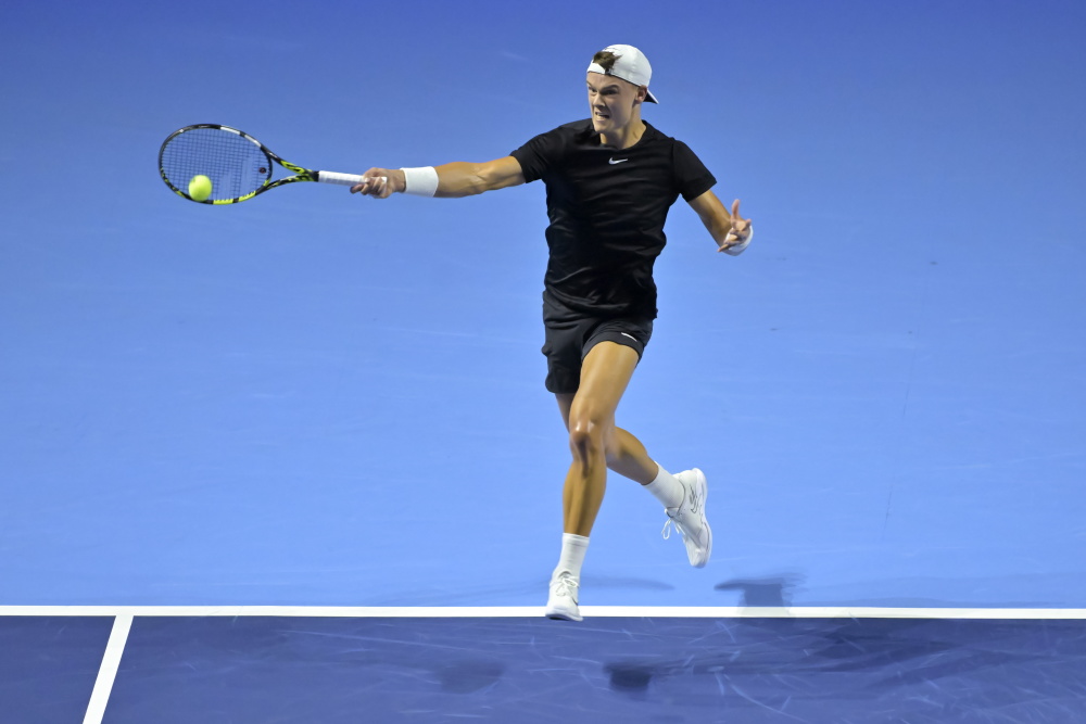 如杜锋抢眼 如杜锋抢眼