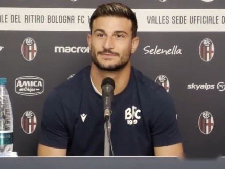 他拥有巨大 他拥有巨大